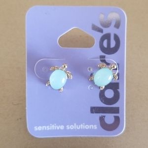 Claire's Turtle Post Earrings NEW